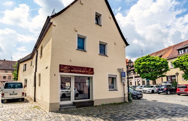 Schloßplatz 1 90518 Altdorf b. Nürnberg